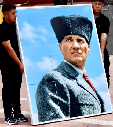 19 Mayıs Atatürk'ü Anma Gençlik ve Spor Bayramı Kutlu Olsun.