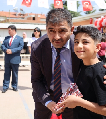 23 Nisan Ulusal Egemenlik ve Çocuk Bayramı’mız kutlu olsun!