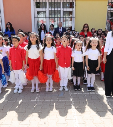 23 Nisan Ulusal Egemenlik ve Çocuk Bayramı’mız kutlu olsun!