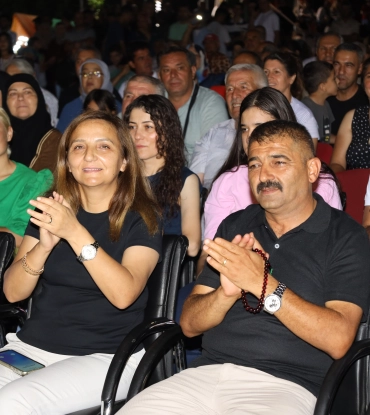 29. Geleneksel Kaledavaz Biber Festivali ve Halk Konserleri’mizi Osman ÖZTEKİN ve Ramazan ÇELİK konserleri ile tamamladık. 