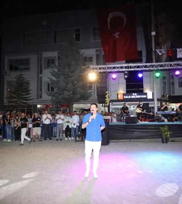29. Geleneksel Kaledavaz Biber Festivali ve Halk Konserleri’mizi Osman ÖZTEKİN ve Ramazan ÇELİK konserleri ile tamamladık. 