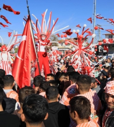 İKİNCİSİ DÜZENLENEN GÖLBAŞI KARAGÖL ZEYTİN VE KÜLTÜR SANAT FESTİVALİMİZİ GERÇEKLEŞTİRDİK