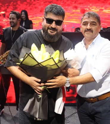 Kaledavaz'da Festival Coşkusu Muhteşem Konserlerle Başladı! 