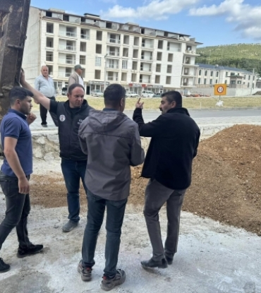 YOL VE KANAL AÇMA ÇALIŞMALARI YAPILDI