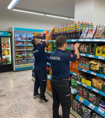 Zabıta Ekiplerimiz Tarafından Market Denetimi Gerçekleşti