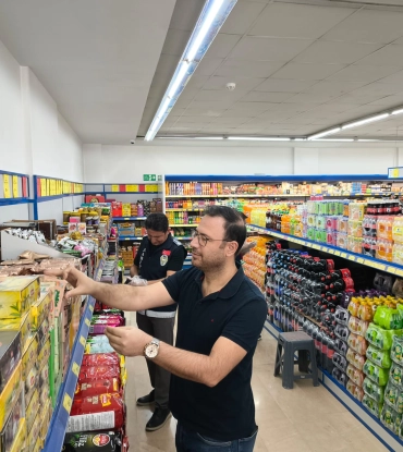 Zabıta Ekiplerimiz Tarafından Market Denetimi Gerçekleşti